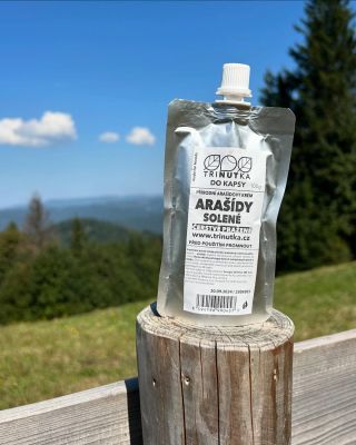 Zastavte se, nadechněte se a doplňte energii s naším arašídovým máslem Trinutka – příroda ve vaší kapse. 🌲🥜⛰️ Perfektní...